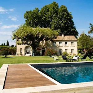 la-ferme-de-gigognan.fr-provencehotel.com/